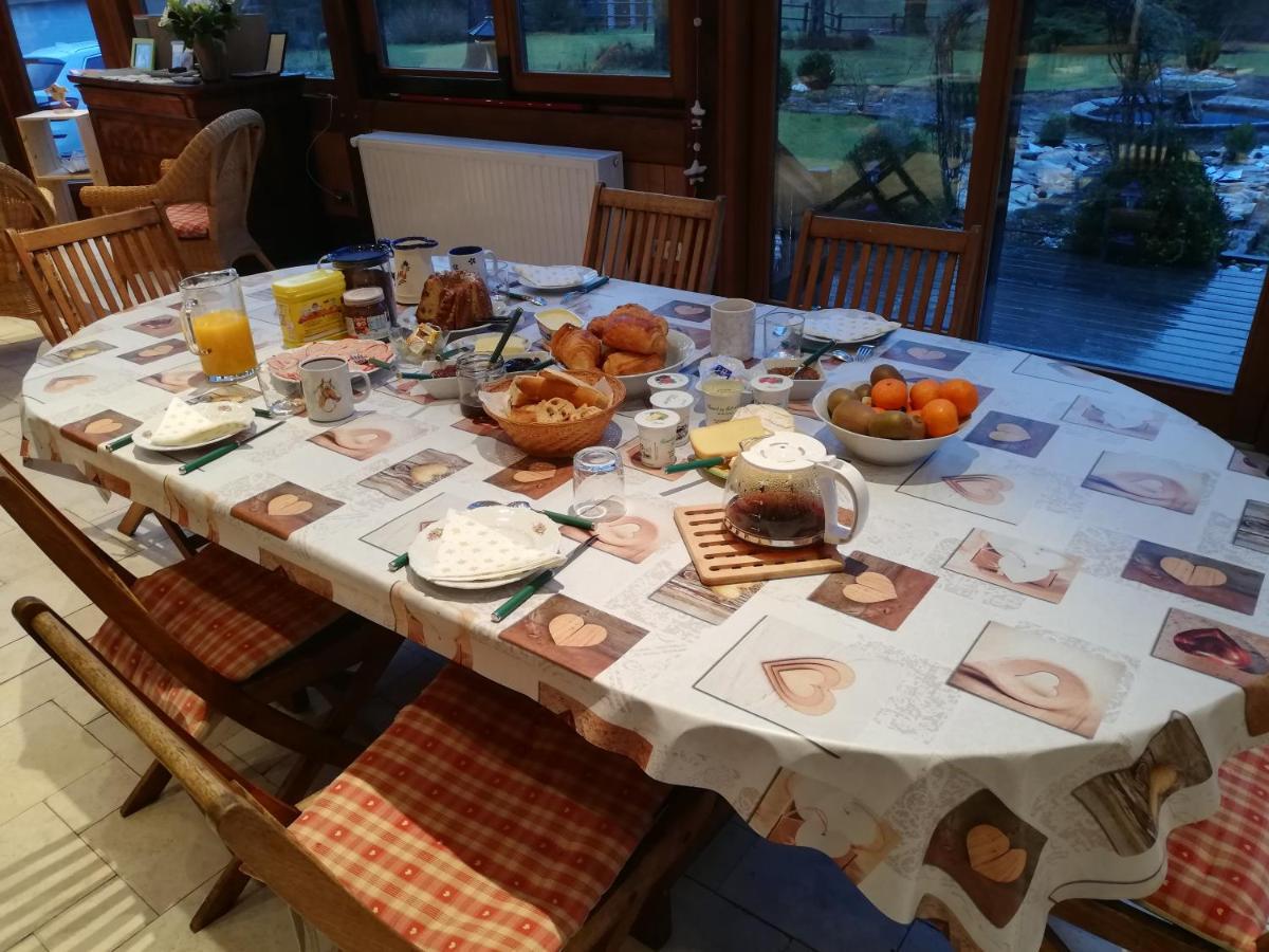 Chez Marlyse-Chambres Et Table D'Hotes Saint-Maurice-sur-Moselle Exterior foto